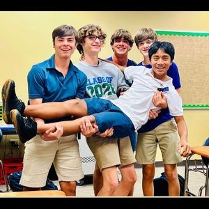 Meet your Posher, Sebastian